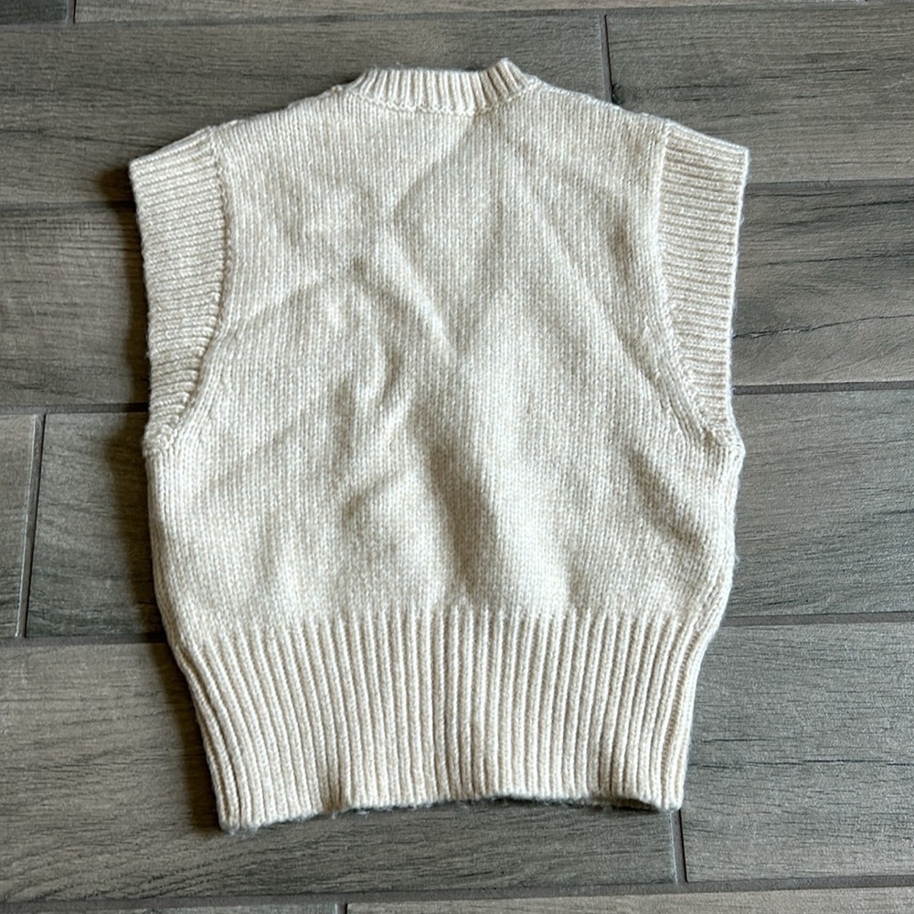 4th and reckless cable knit sweater vest - Picture 4 of 4